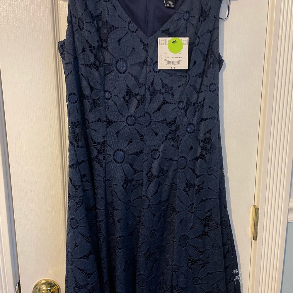 Women’s dress